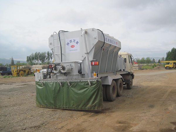 水泥撒布機遼寧喀左施工
